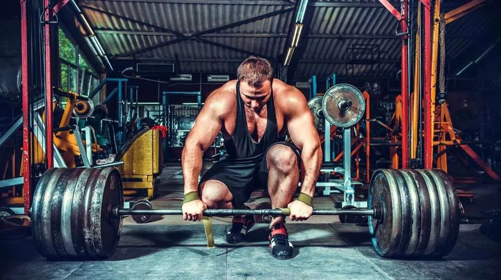 Cutting Weight for Powerlifting: A Strategic Guide to Making Weight Safely