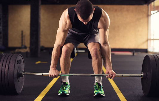 Mastering Deadlift Grip – Choosing the Best Bar Hold & Understanding Strap Rules in Competition